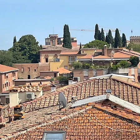 View Over The Rooftops Of سيينا