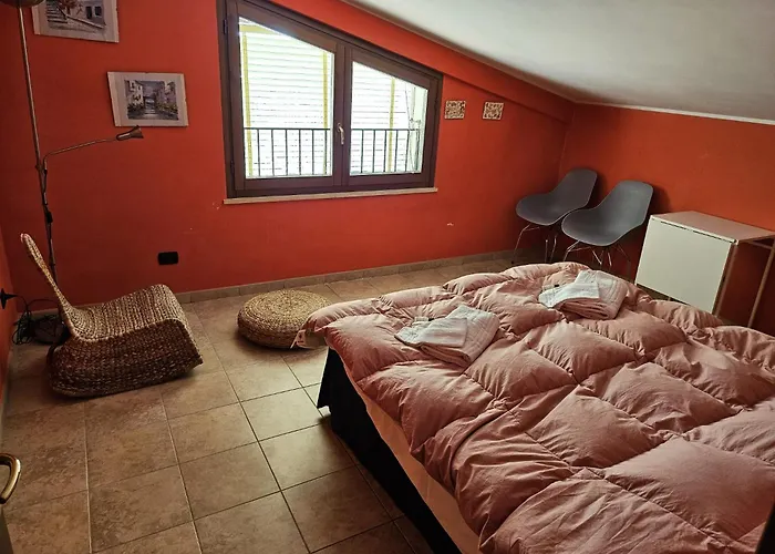 View Over The Rooftops Of 아파트