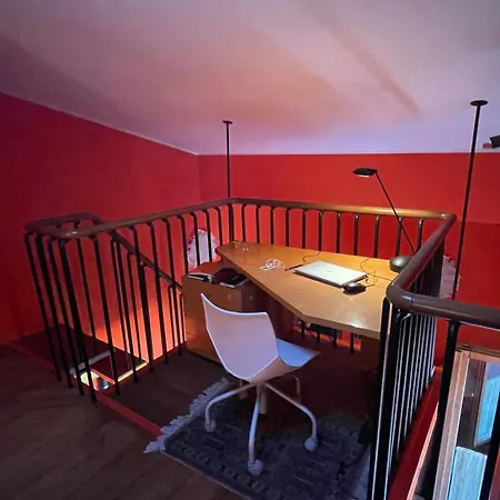 View Over The Rooftops Of Appartement *