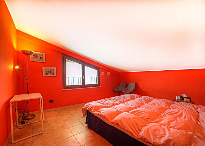 Appartement View Over The Rooftops Of *