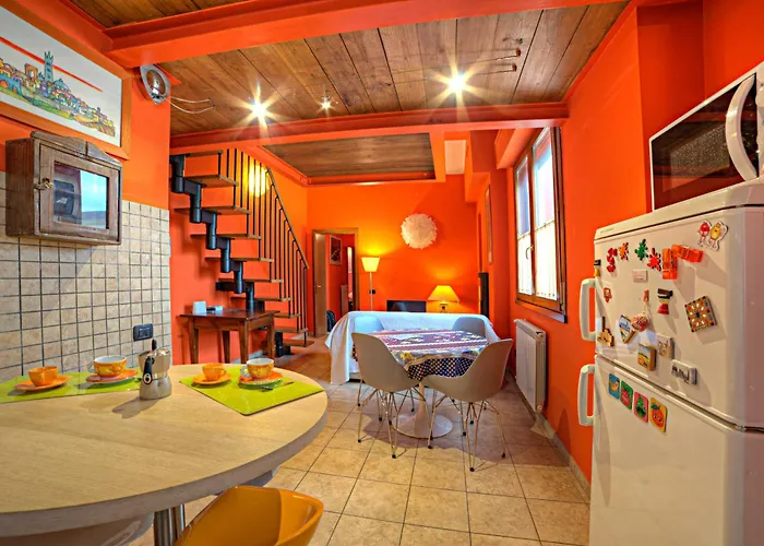 View Over The Rooftops Of Appartement *